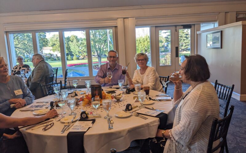 PXL_20231006_220446850-min